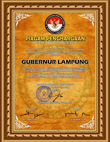 Design bingkai piagam penghargaan Bawaslu Lampung to 